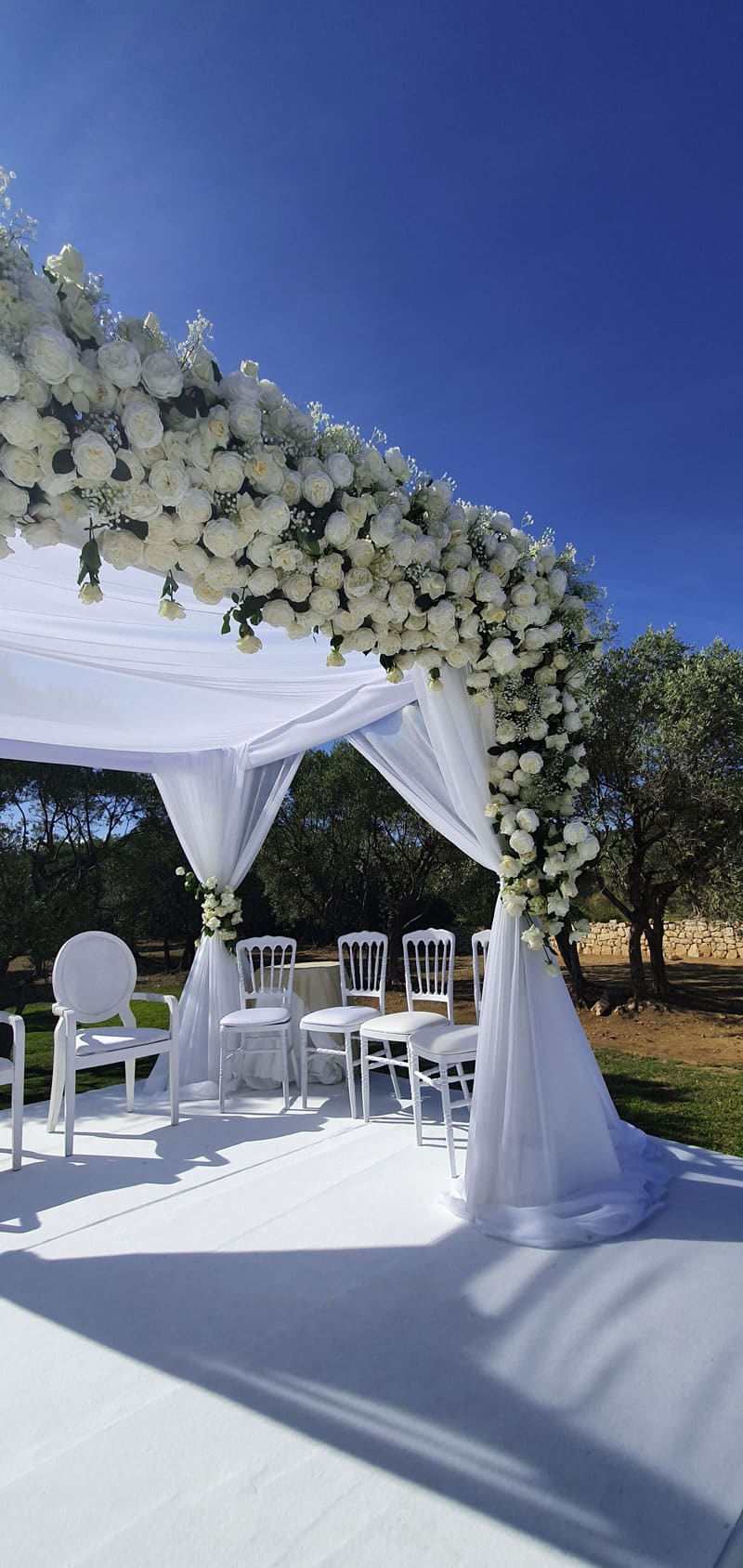 La houppa en voilage pour un mariage romantique